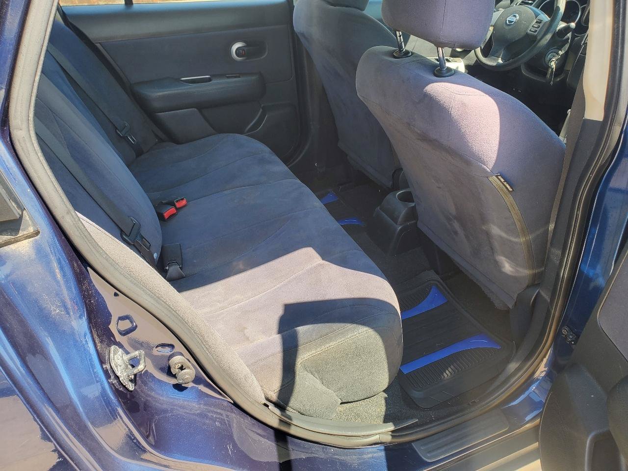 Used 2009 Nissan Versa 1.8 S w/ PWR Pkg FWD image 7