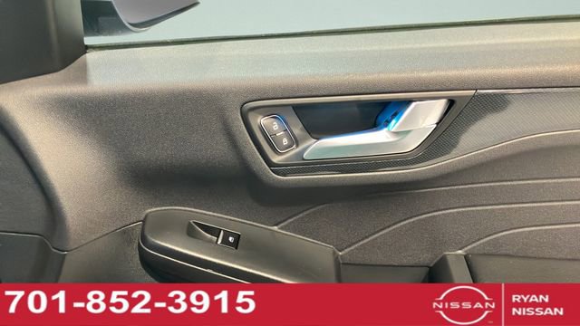 Used 2023 Ford Escape ST-Line Elite w/ Premium Technology Package AWD/4WD image 38
