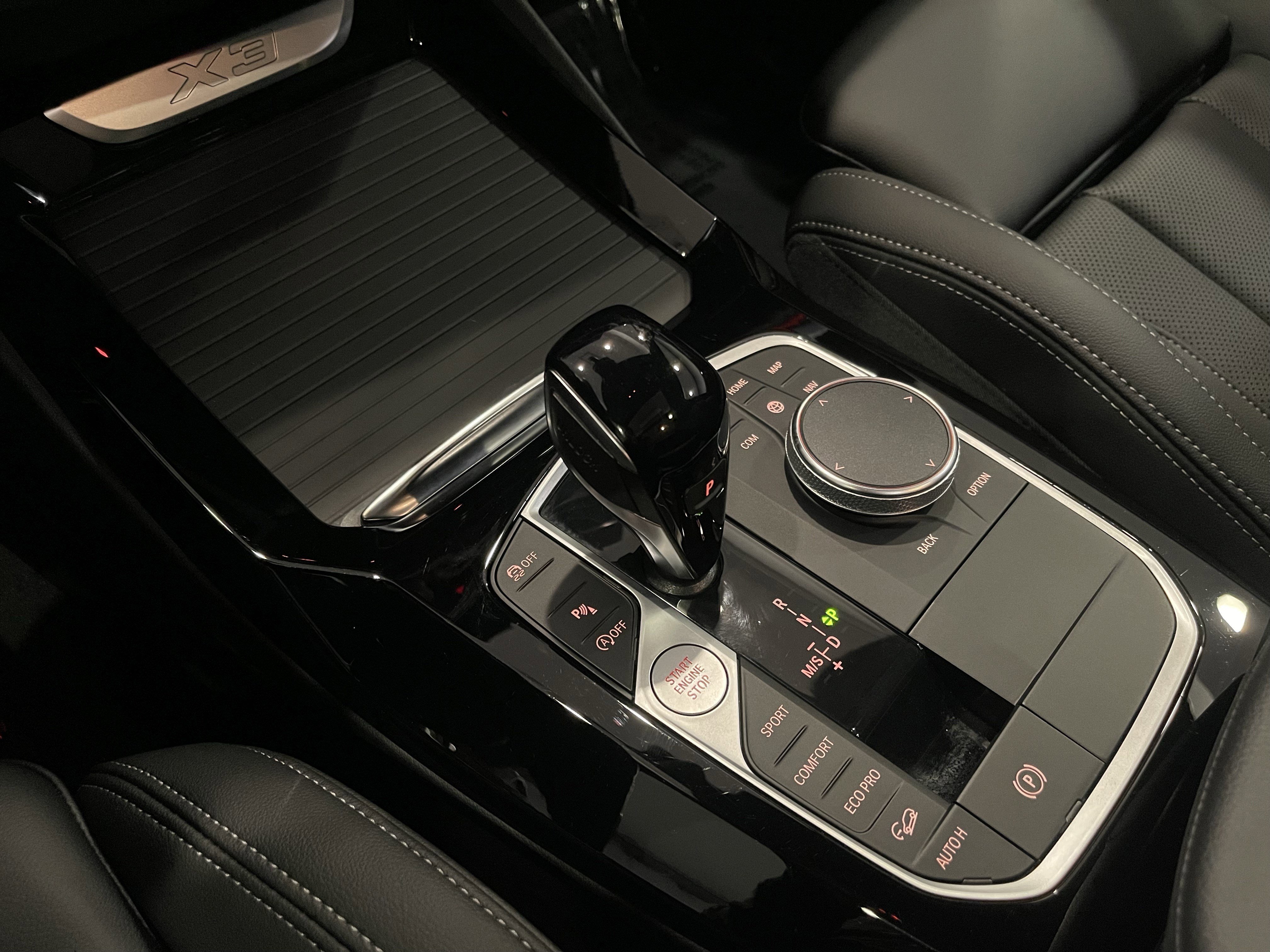 Certified 2023 BMW X3 xDrive30i w/ Convenience Package image 18