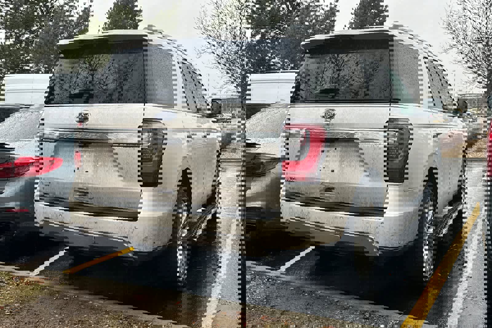 Used 2018 Ford Expedition Limited w/ Equipment Group 302A image 2