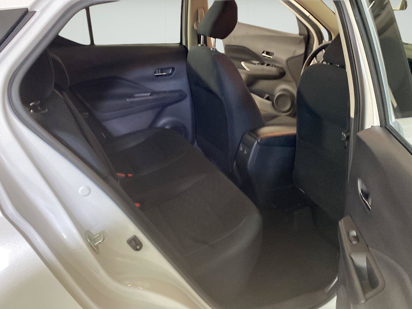 Used 2024 Nissan Kicks SV FWD image 23