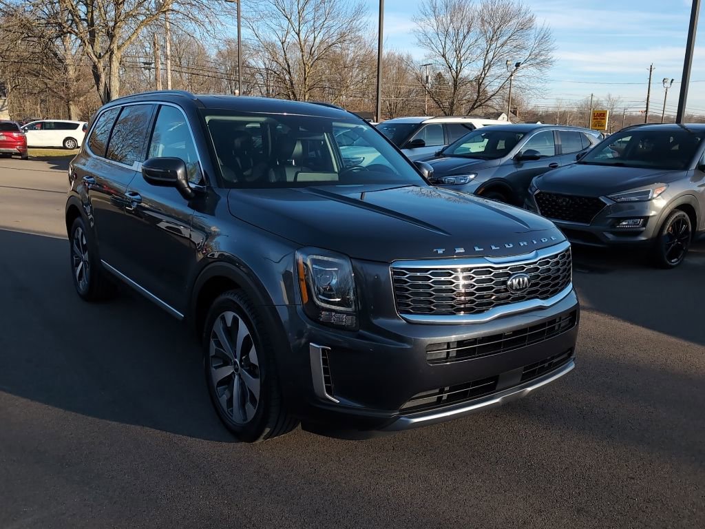 Used 2020 Kia Telluride S w/ S 8 Passenger Seating Package image 2
