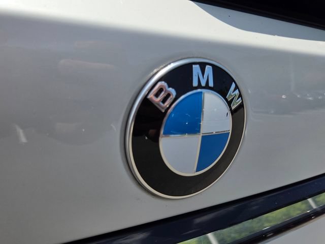 Used 2025 BMW X7 xDrive40i w/ Premium Package AWD/4WD image 10