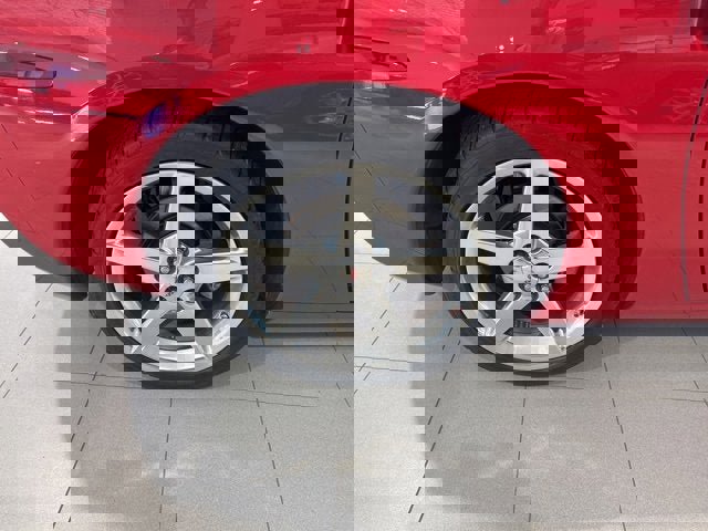 Used 2005 Chevrolet Corvette Convertible w/ Preferred Equipment Group image 11