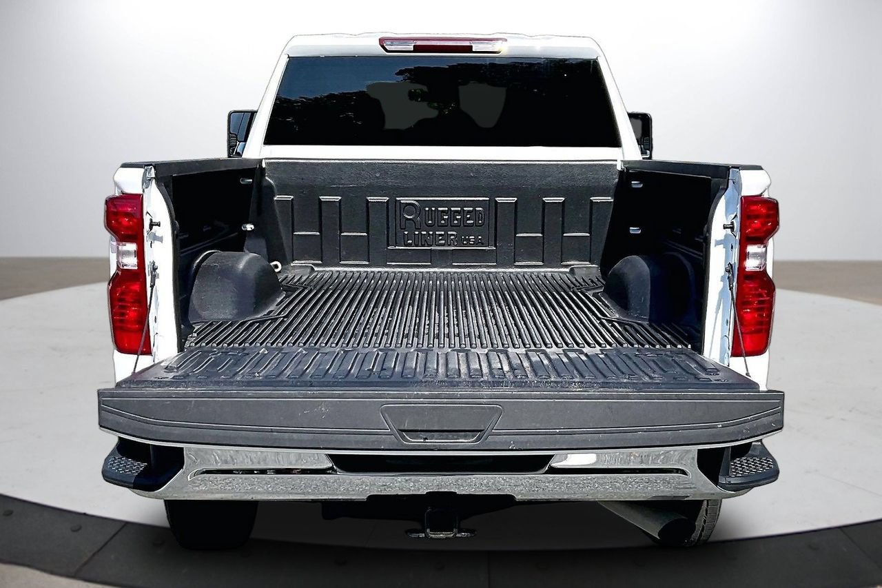 Used 2025 Chevrolet Silverado 2500 LT w/ Convenience Package AWD/4WD image 25