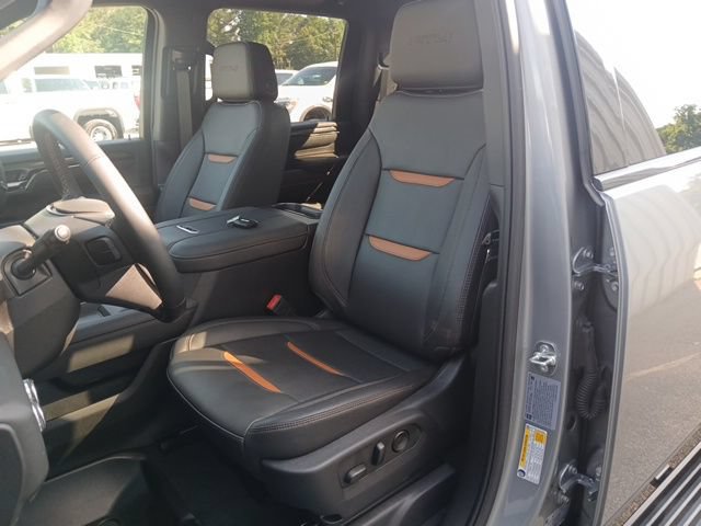 Used 2025 GMC Sierra 2500 AT4 w/ AT4 Premium Plus Package AWD/4WD image 38