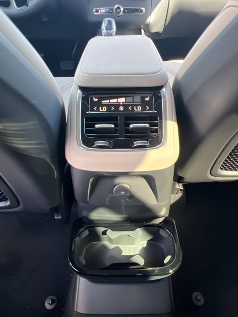 New 2026 Volvo XC90 T8 Plus w/ Protection Package AWD/4WD image 27