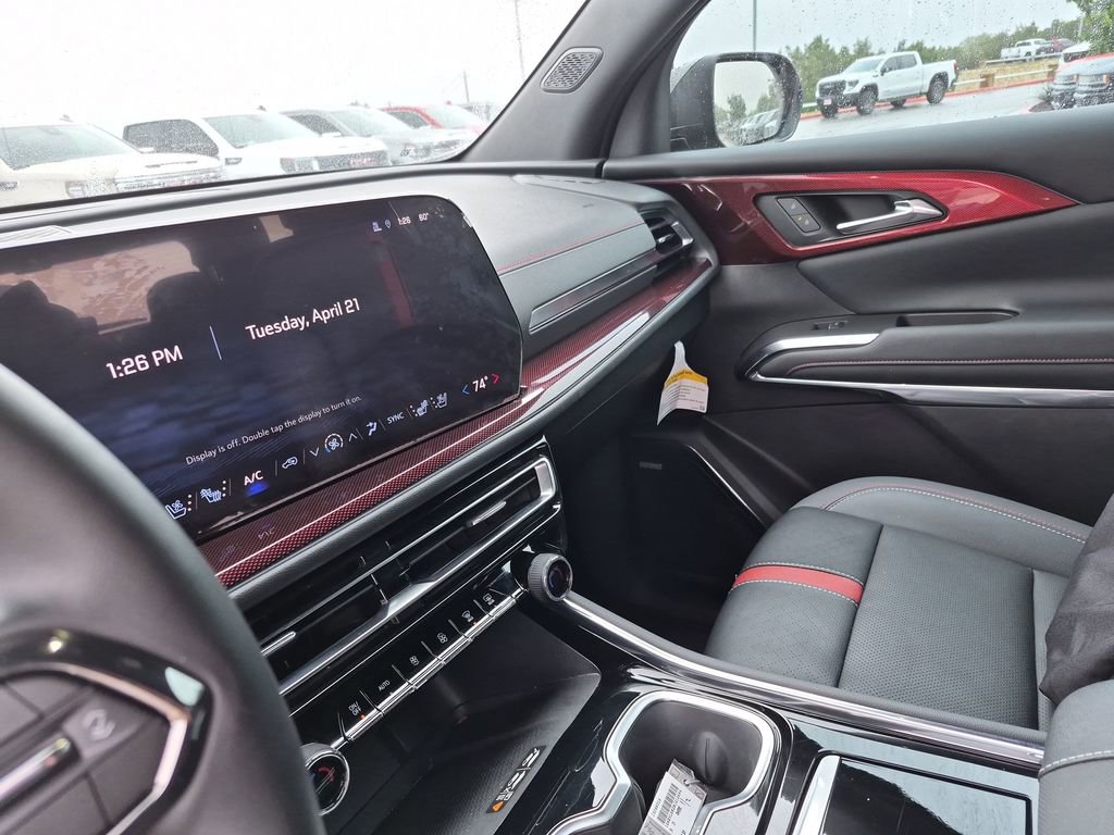 Used 2024 Chevrolet Traverse RS AWD/4WD image 24