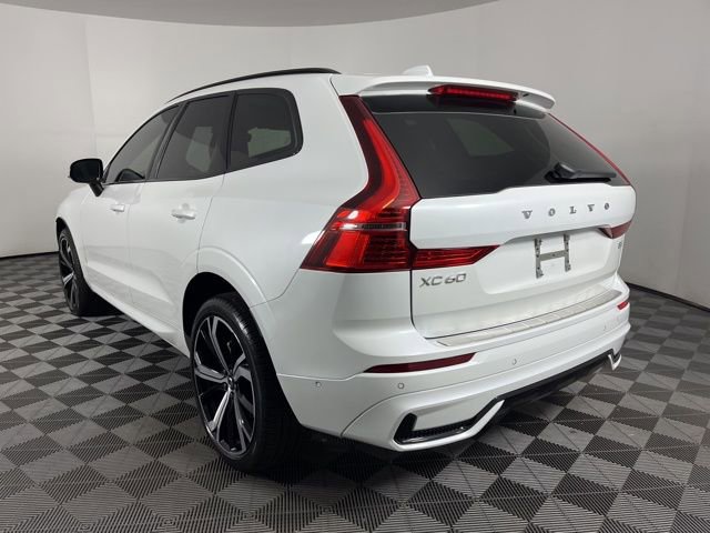 Used 2023 Volvo XC60 B5 Ultimate w/ Climate Package image 7