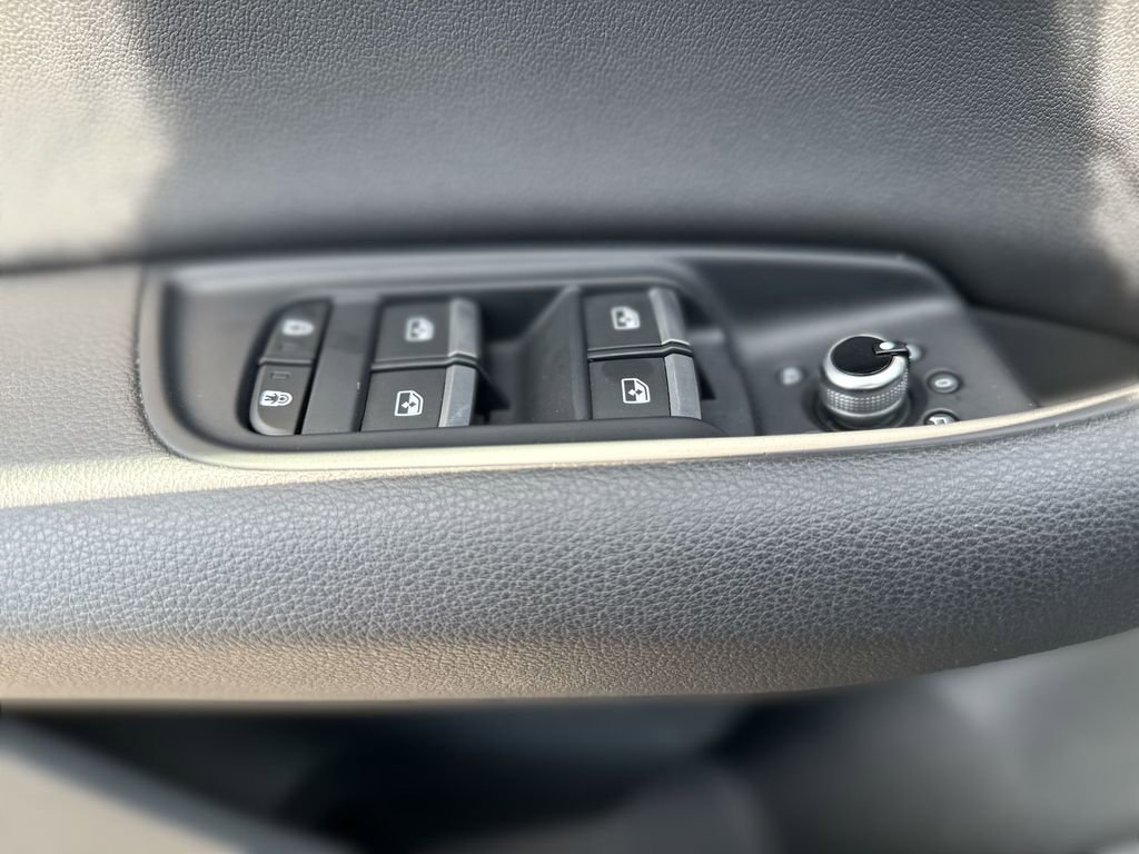 Used 2021 Audi Q7 3.0T Premium image 15