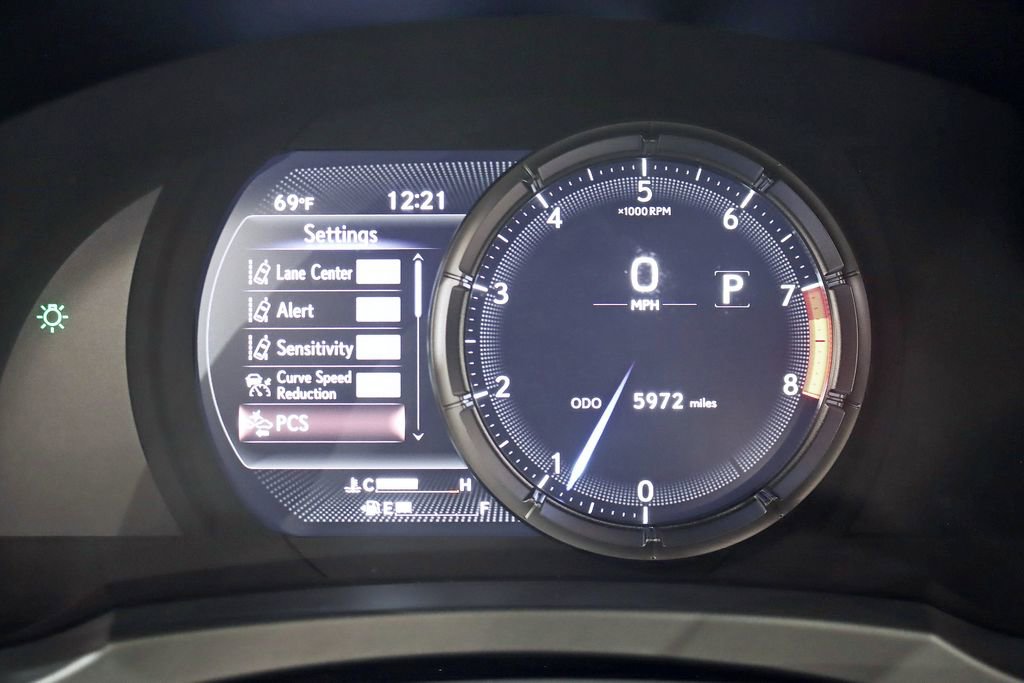 Used 2025 Lexus IS 500 w/ Accessory Package 2 RWD image 17
