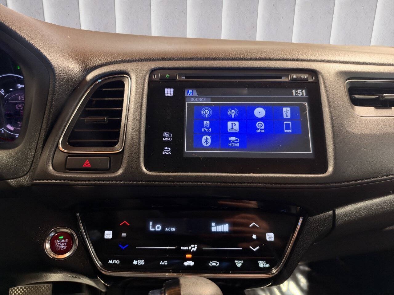 Used 2018 Honda HR-V EX image 11