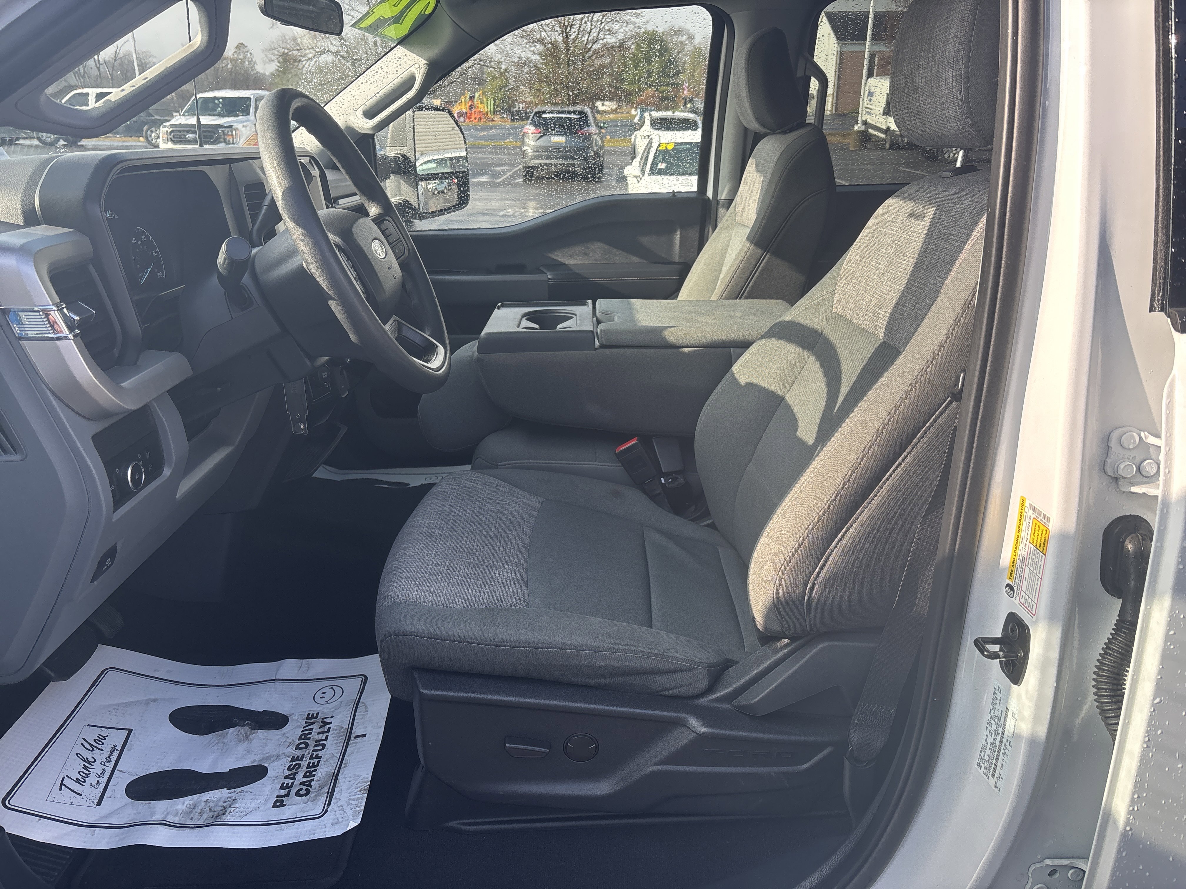 Used 2024 Ford F250 XLT image 12