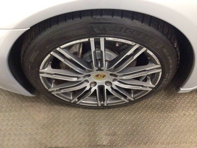 Used 2016 Porsche Panamera Edition RWD image 30