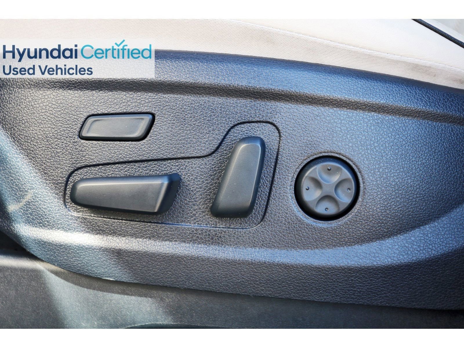 Used 2021 Hyundai Palisade Limited w/ Cargo Package image 30