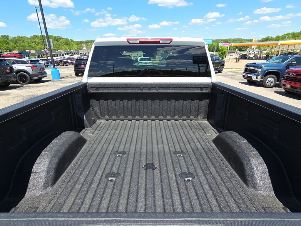 New 2026 Chevrolet Silverado 2500 Custom w/ Custom Value Package AWD/4WD image 8