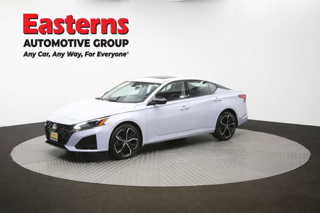 Used 2023 Nissan Altima 2.5 SR w/ SR Premium Package AWD/4WD image 57