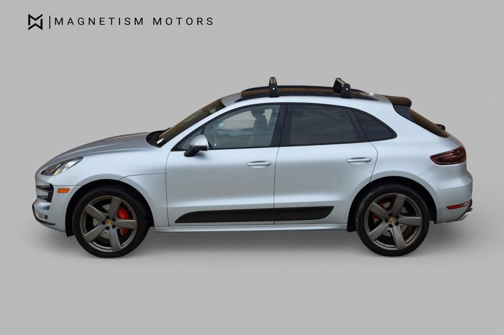 Used 2015 Porsche Macan Turbo image 2