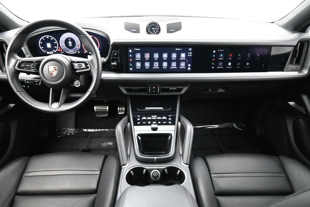 Certified 2024 Porsche Cayenne S AWD/4WD image 6
