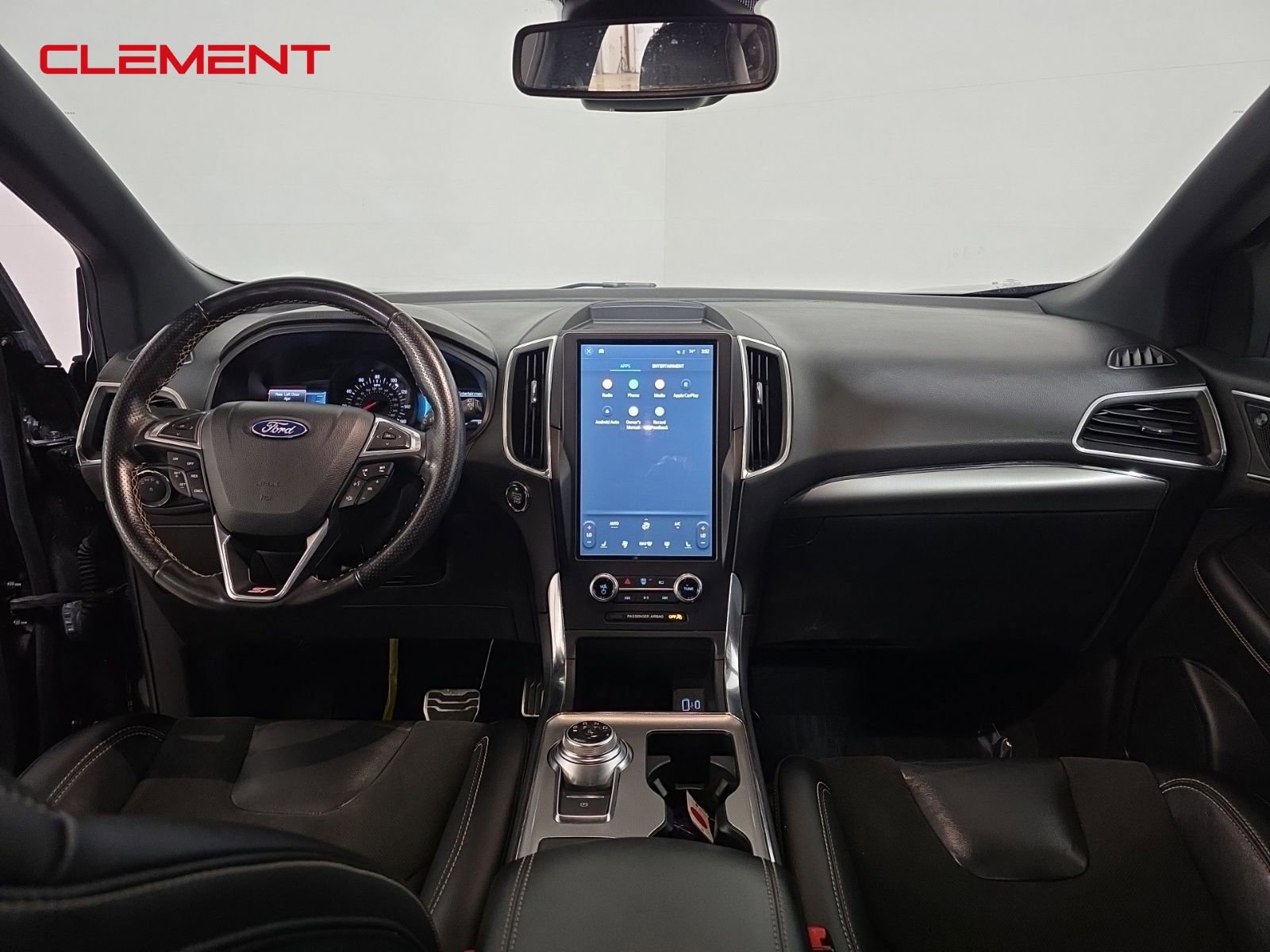 Used 2022 Ford Edge ST image 9
