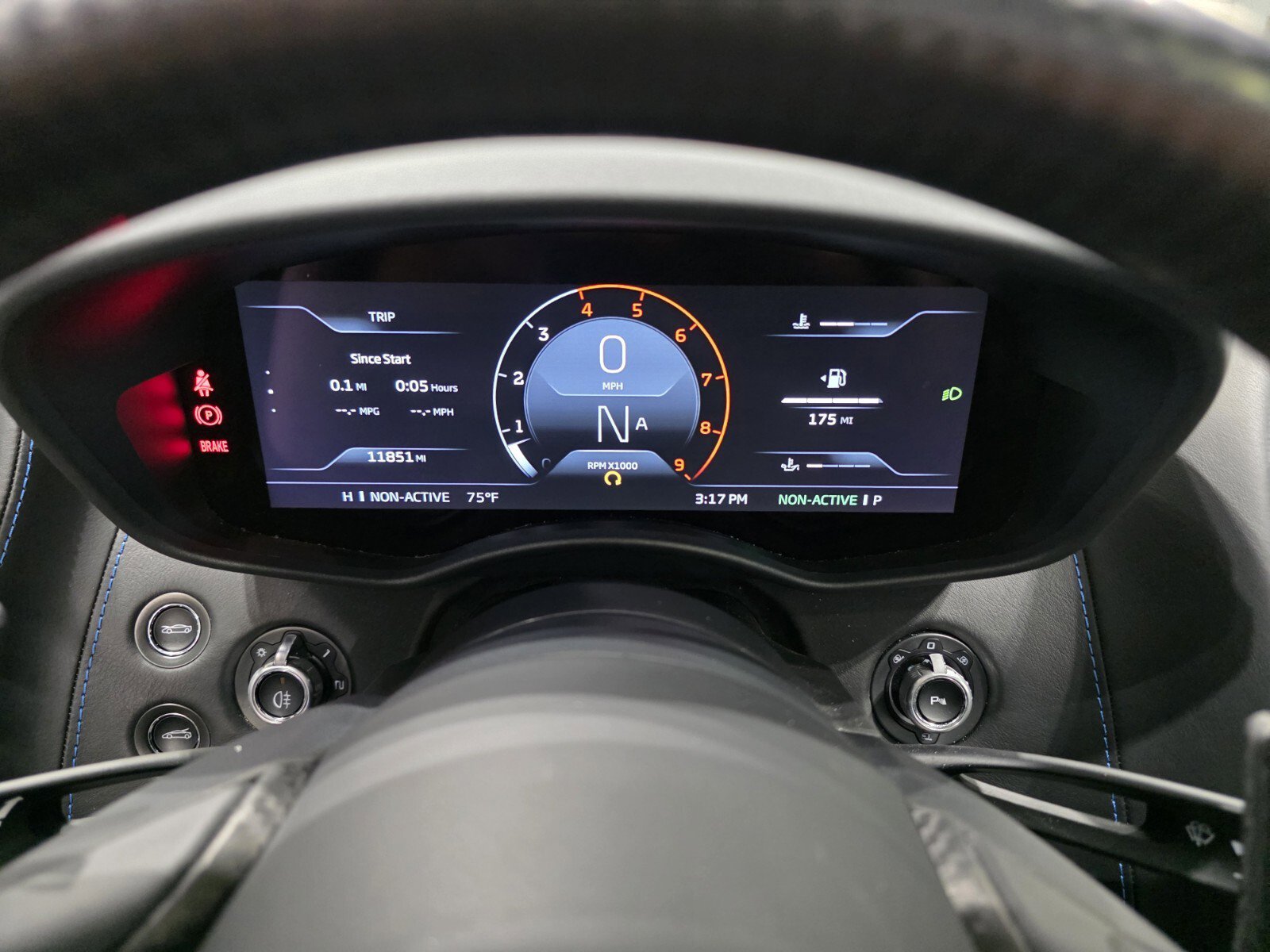 Used 2023 McLaren GT image 11