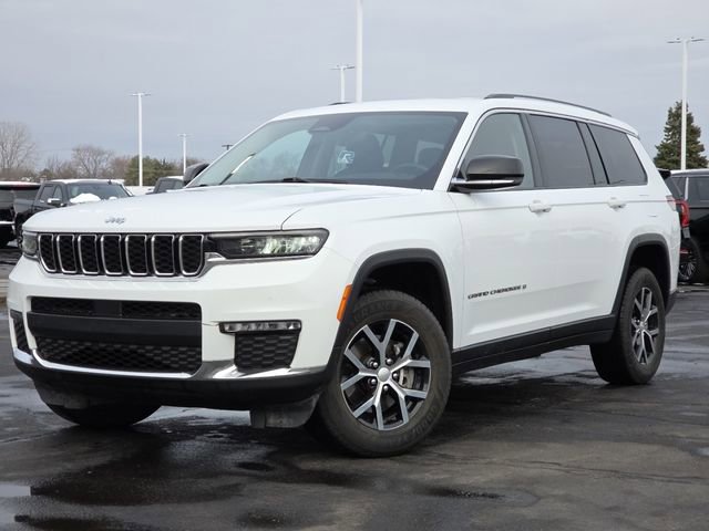Used 2023 Jeep Grand Cherokee L Limited image 2