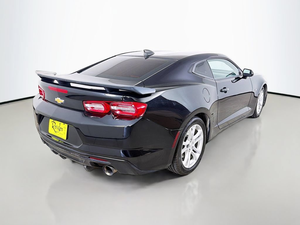 Used 2020 Chevrolet Camaro LS RWD image 6