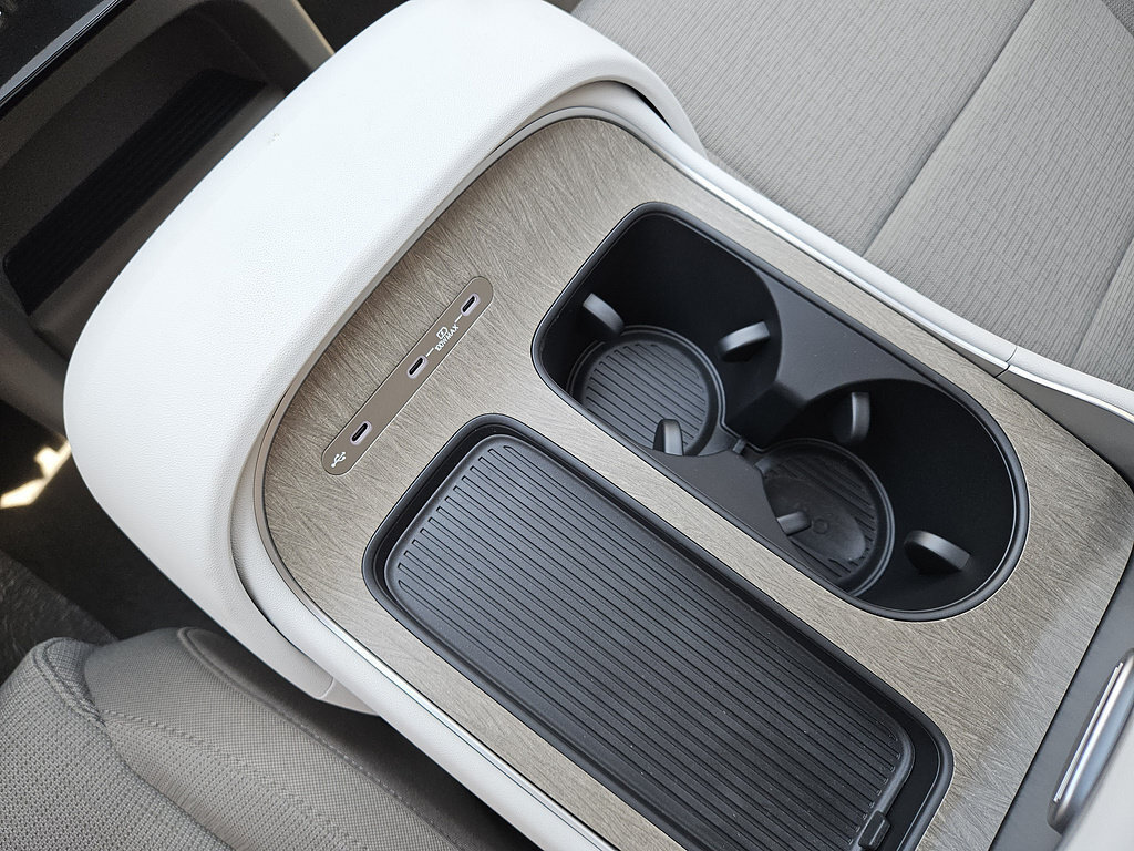 New 2026 Hyundai Palisade SE FWD image 20