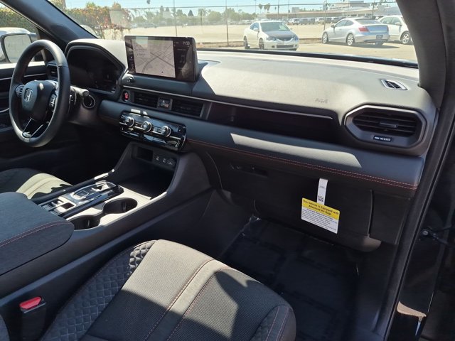 Used 2026 Honda Pilot Sport image 23