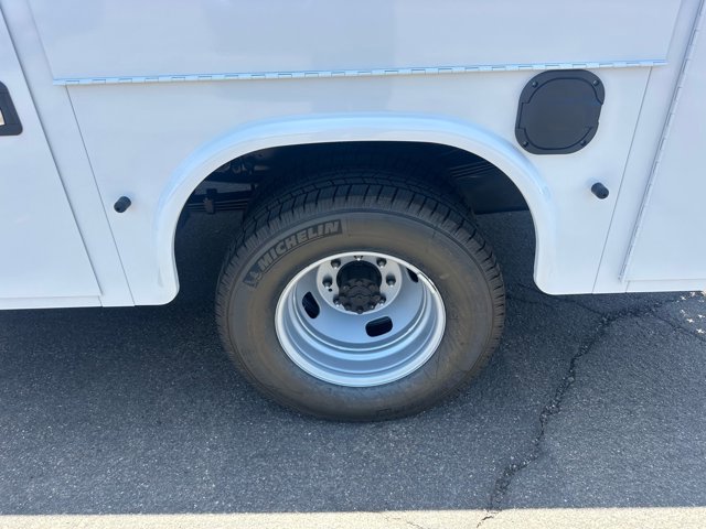 New 2025 Ford F350 XL w/ XL Chrome Package image 26