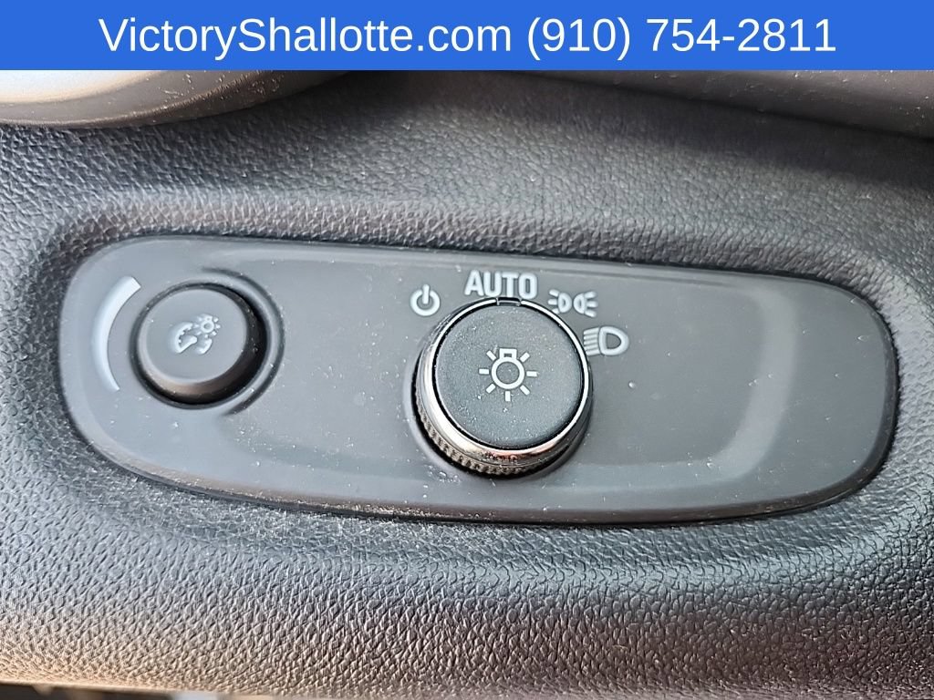 Used 2024 Chevrolet Trax LS FWD image 13