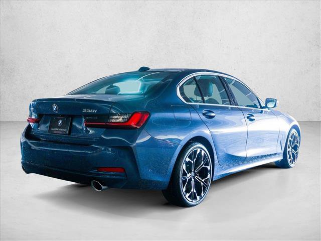 Certified 2025 BMW 330i xDrive Sedan w/ Premium Package image 5