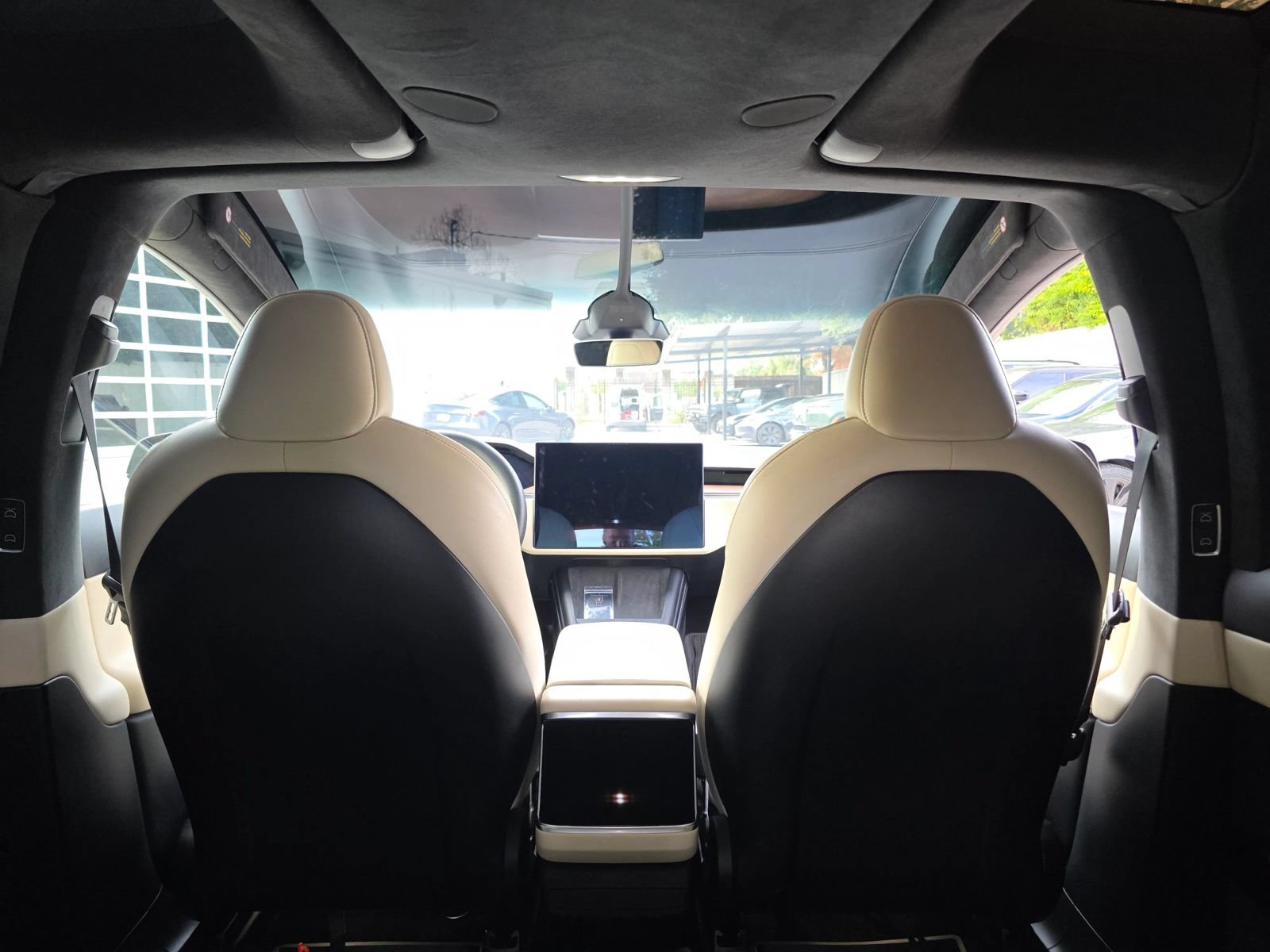 Used 2023 Tesla Model X AWD/4WD image 34