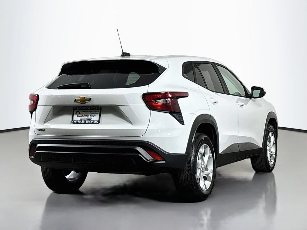 Certified 2025 Chevrolet Trax LS w/ LS Convenience Package FWD image 7