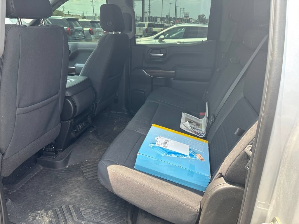 Used 2022 Chevrolet Silverado 1500 RST AWD/4WD image 13