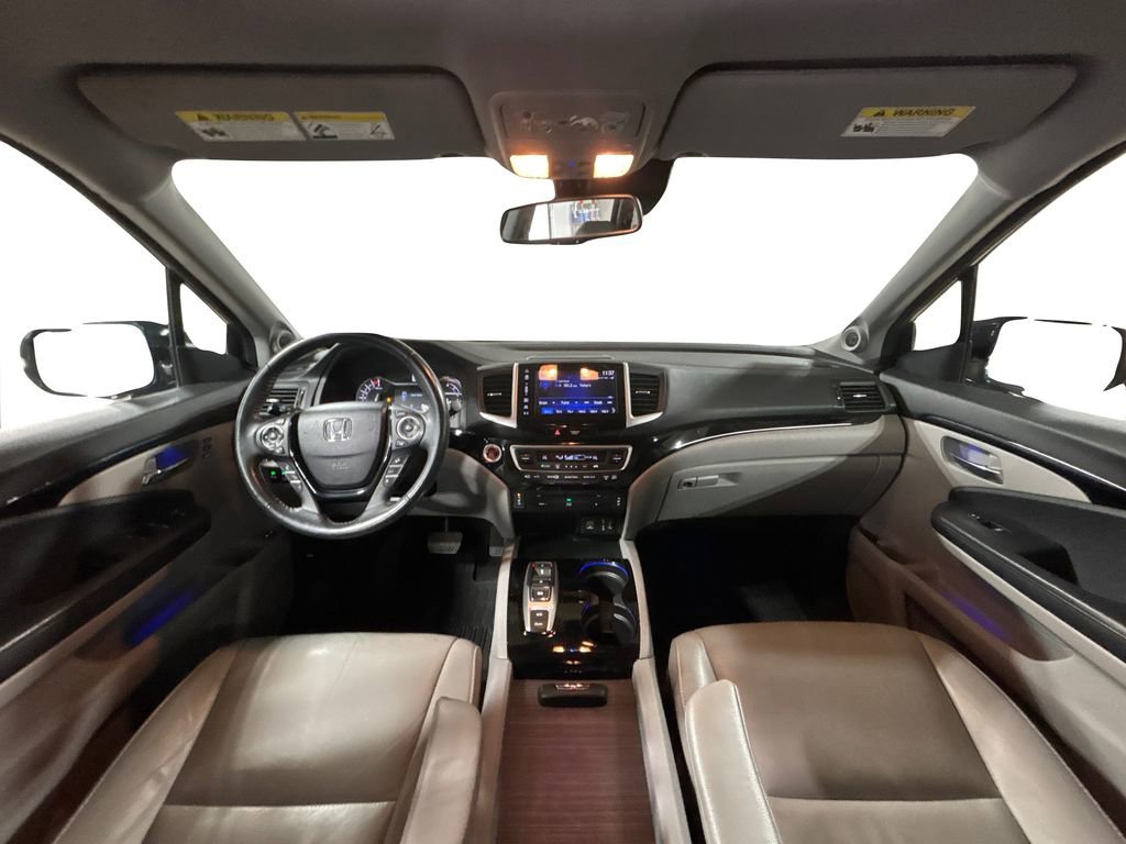 Used 2017 Honda Pilot Touring image 18