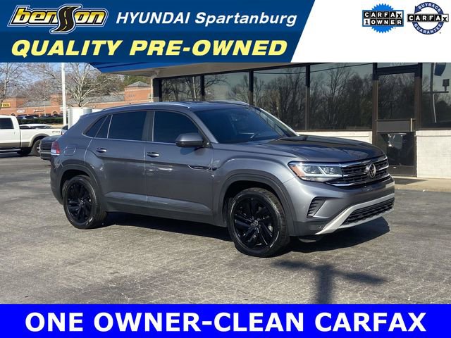 Used 2023 Volkswagen Atlas Cross Sport SE w/ Black Wheel Package image 1