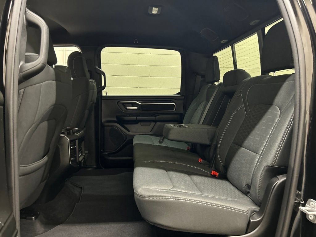 Used 2025 RAM 1500 Big Horn AWD/4WD image 8