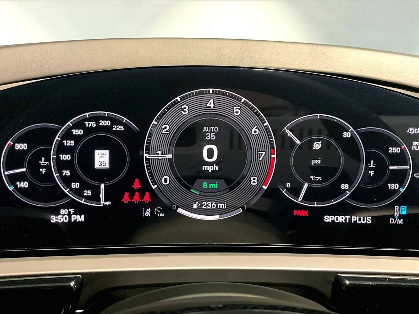 Used 2025 Porsche Cayenne Turbo image 21