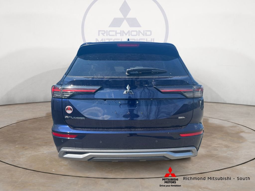 New 2026 Mitsubishi Outlander SEL FWD image 4