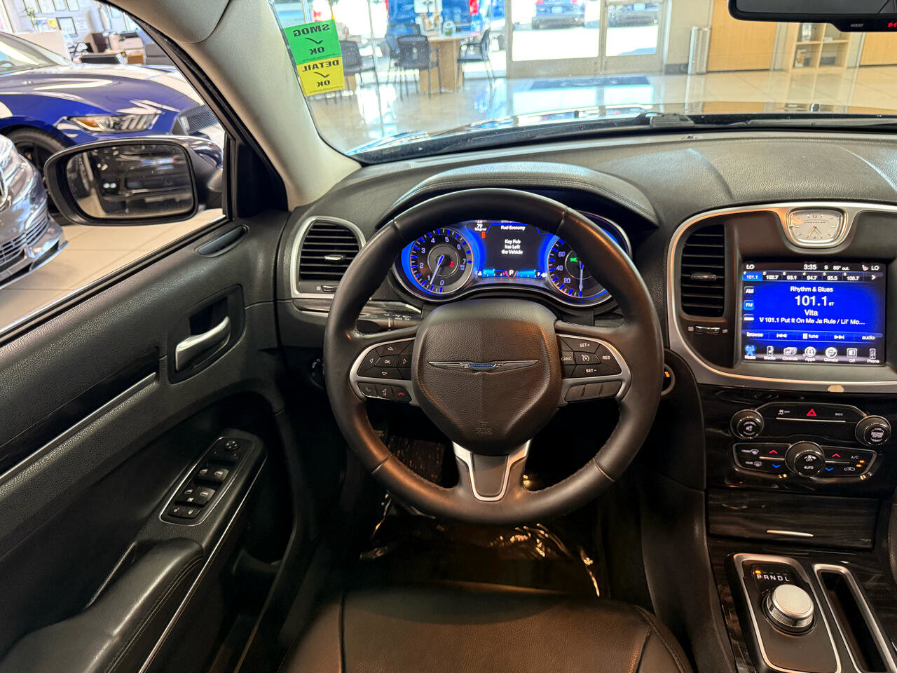 Used 2015 Chrysler 300 Limited image 12