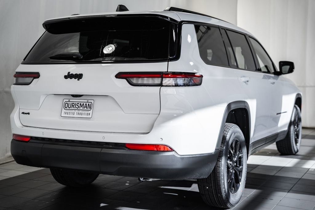 New 2025 Jeep Grand Cherokee L Altitude image 4