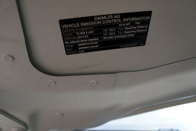 Used 2010 Mercedes-Benz C 300 Sedan image 27