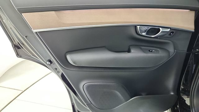 New 2026 Volvo XC90 B6 Plus w/ Protection Package AWD/4WD image 27
