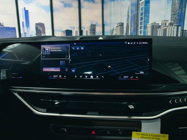 New 2026 BMW ALPINA XB7 AWD/4WD image 19