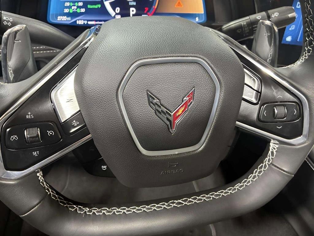 Used 2024 Chevrolet Corvette Stingray Convertible w/ Z51 Performance Package image 12