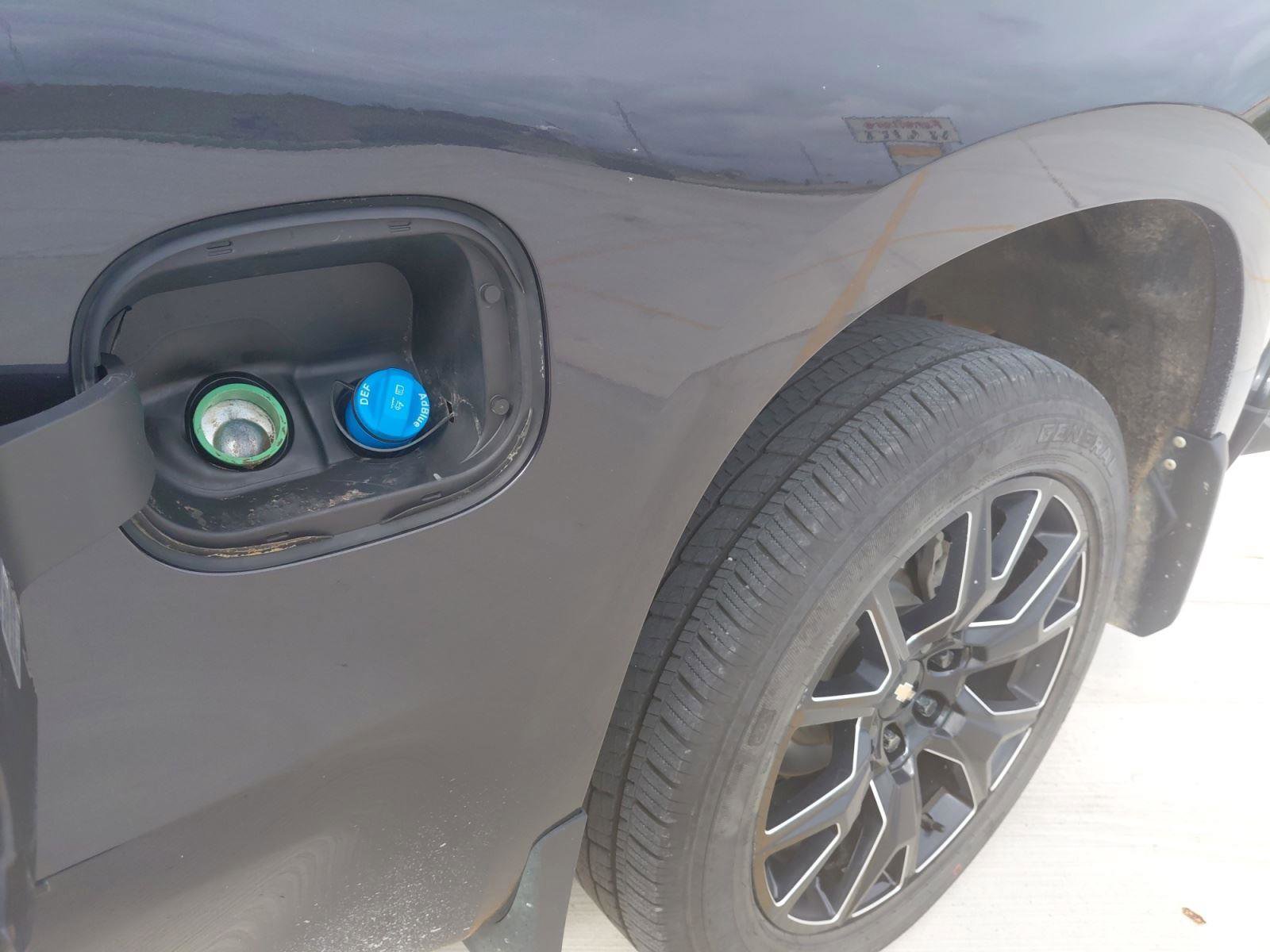 Used 2022 Chevrolet Silverado 1500 High Country w/ High Country Premium Package image 25