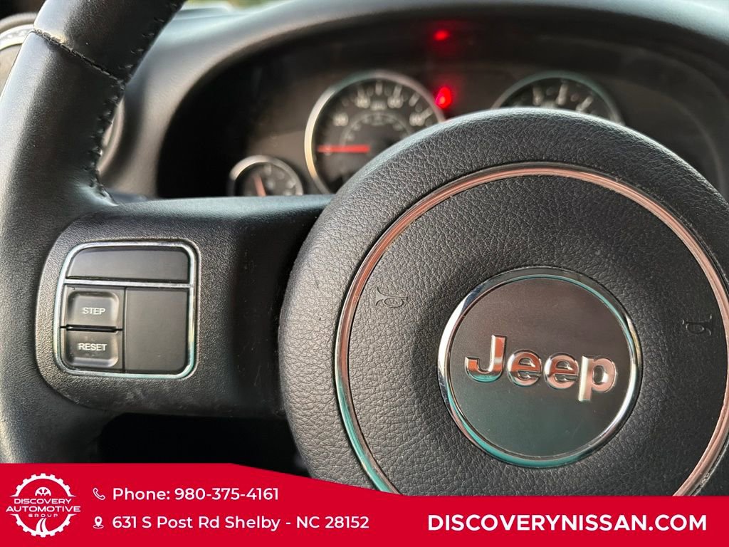 Used 2016 Jeep Wrangler Unlimited Sahara image 20