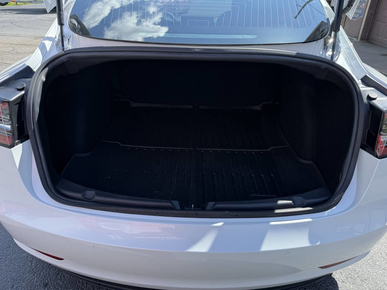 Used 2019 Tesla Model 3 Long Range AWD/4WD image 22