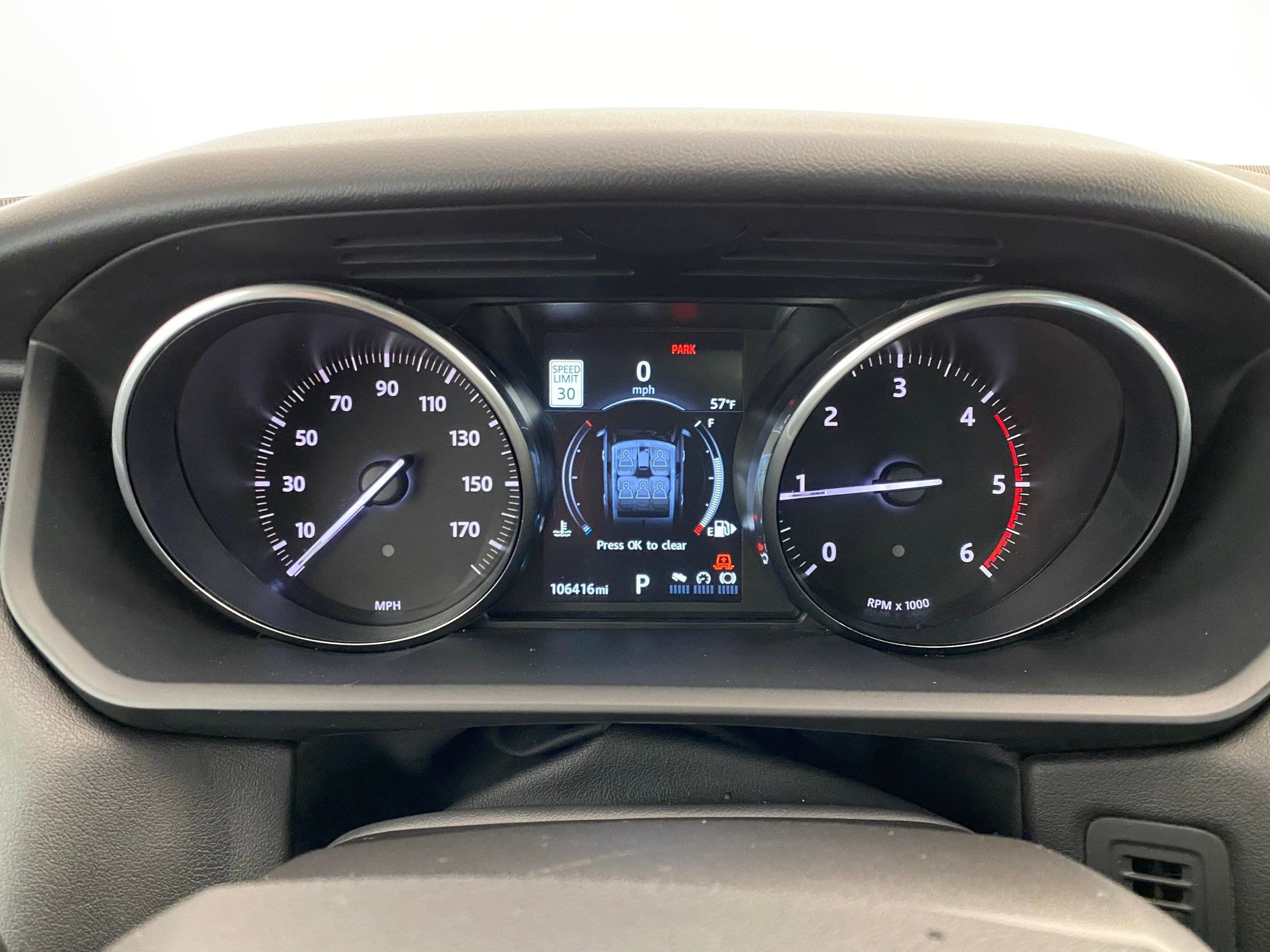 Used 2017 Land Rover Range Rover Sport HSE image 20